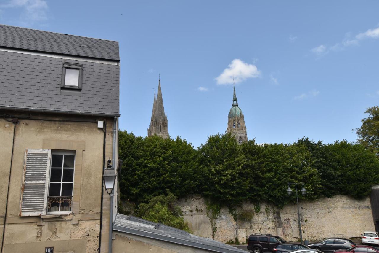 Private House With A View On Bayeux'S Cathedrale Villa Exterior photo